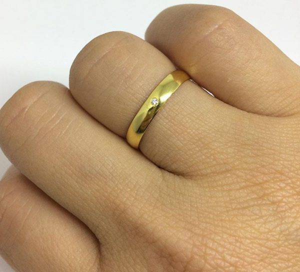 Par de Alianças de Ouro 18k Abaulada Casamento ou Noivado 3