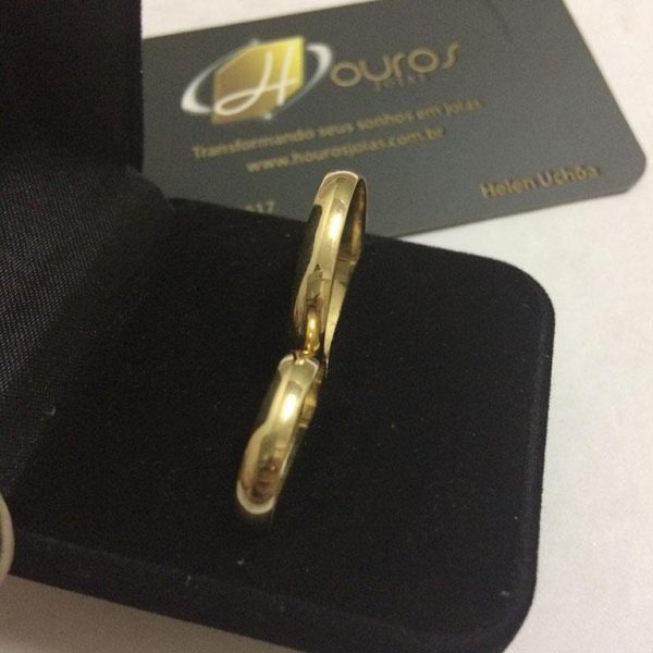 Par de Alianças Ouro 18k Casamento 6mm 6g Reta Polida